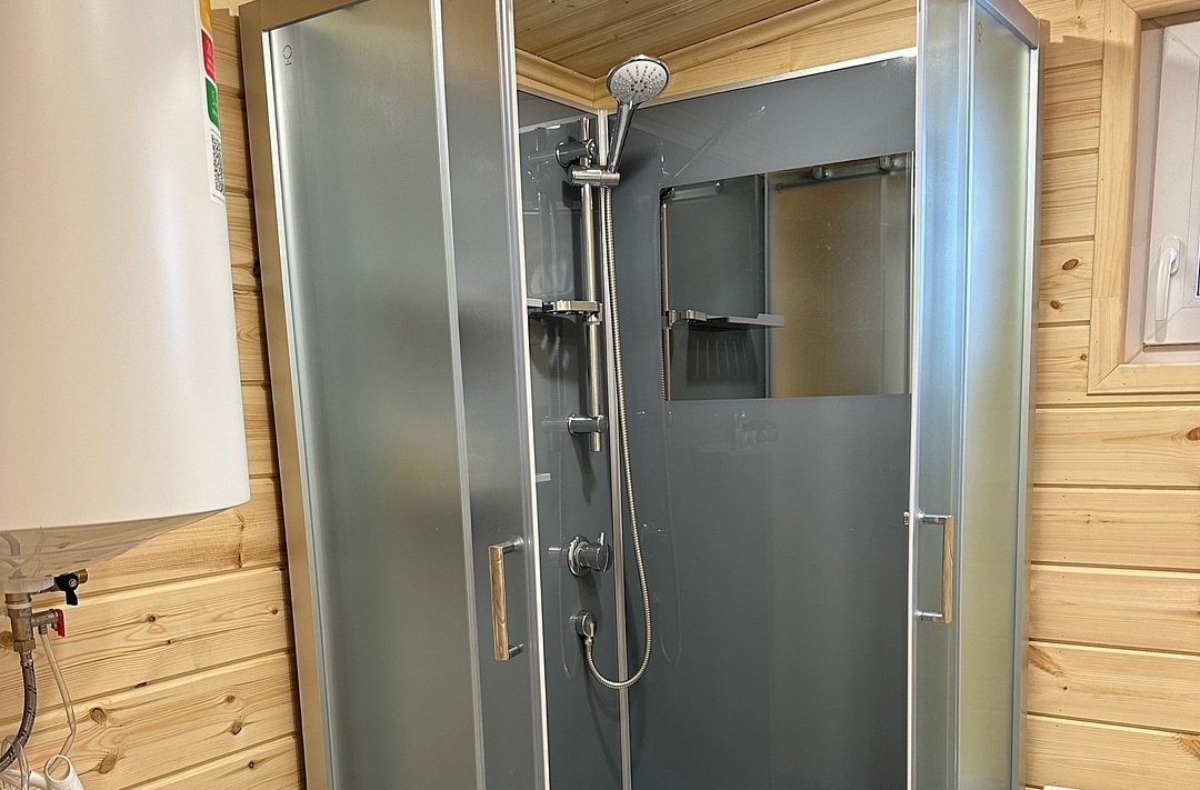 Дом 4-местный 2-комнатный Большой