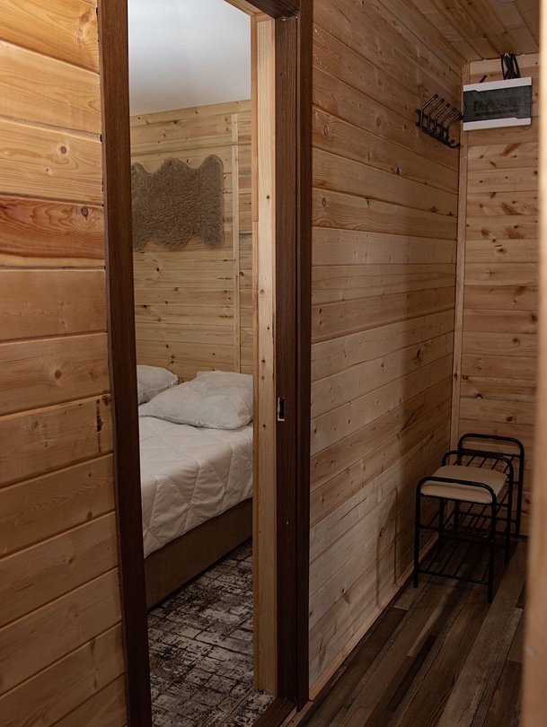 Коттедж 6-местный 2-этажный