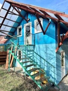 Дом 2-местный 1-комнатный Синий домик | Артхаус (Теберда), Республика Карачаево-Черкесия