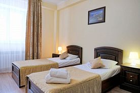 Семейный делюкс, Туристический комплекс Седьмое небо, Лаго-Наки