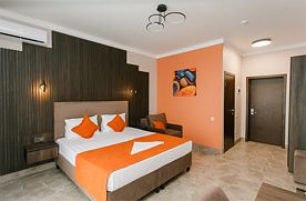 Комфорт DBL  с видом на парк и балконом, База отдыха Бухта Мечты, Гагра