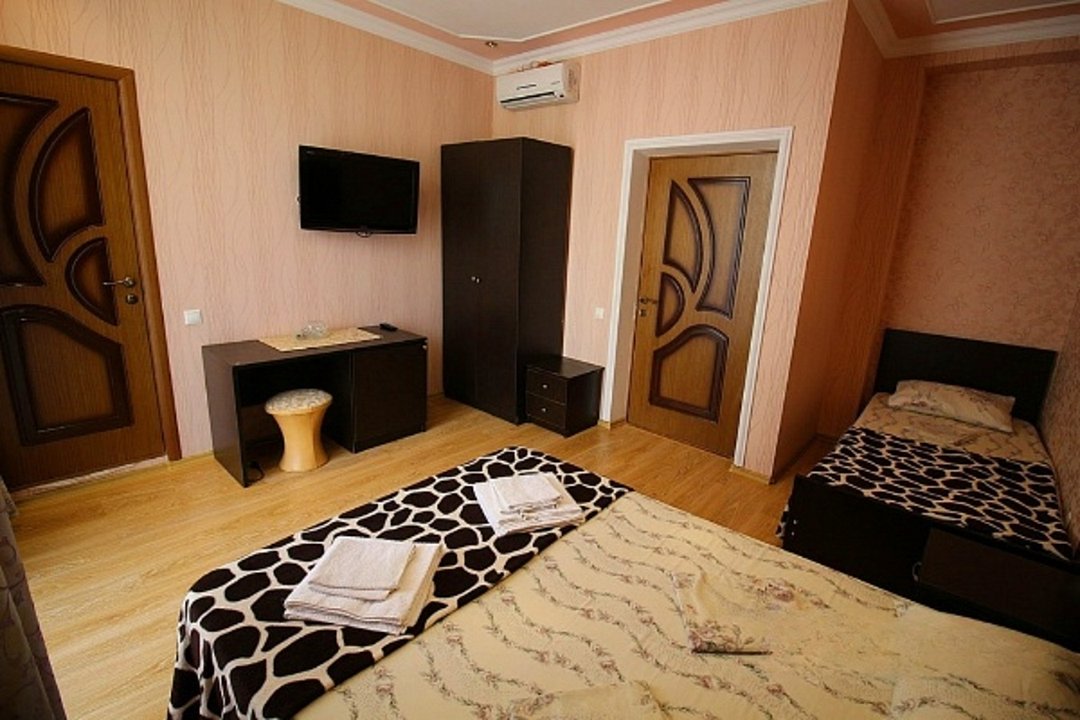 Номер 3-местный