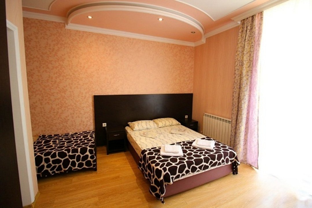 Номер 3-местный (с балконом)