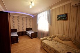 Номер 3-местный с раздельными кроватями, Гостевой дом Делис, Геленджик