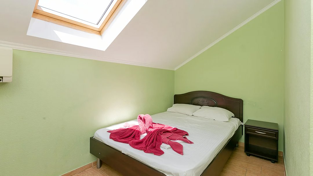 Стандартный 2-местный (Мансарда)