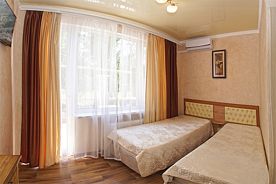 Стандарт 2х-местный, База отдыха Роман, Бахчисарайский район