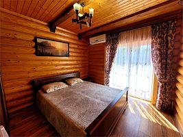 Полулюкс 2х-местный с балконом во двор "сруб", База отдыха Роман, Бахчисарайский район