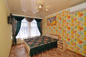 Семейный номер полулюкс 3+1, База отдыха Роман, Бахчисарайский район