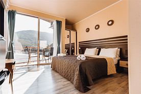 Улучшенный стандарт с балконом, База отдыха Сальвадор, Партенит