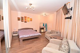 Апартаменты студия с кухней, База отдыха Сальвадор, Партенит