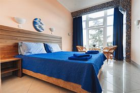 Улучшенный стандарт с панорамным окном, База отдыха Юрзуф, Гурзуф