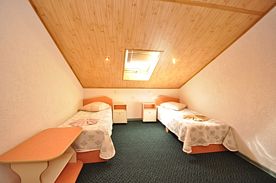 2-ух местный мансарда 4 этаж, База отдыха Эдем, Саки