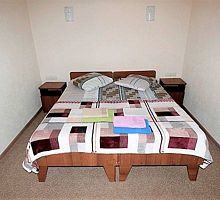 4-ех местный 2-ух комнатный, База отдыха Эдем, Саки