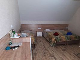 Мансарда. Семейный 3-местный с балконом, Гостевой дом Купидон, Феодосия