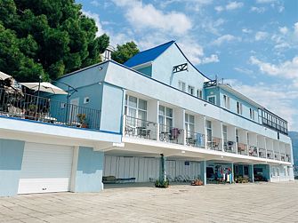 Гостиничный комплекс "Бухта"