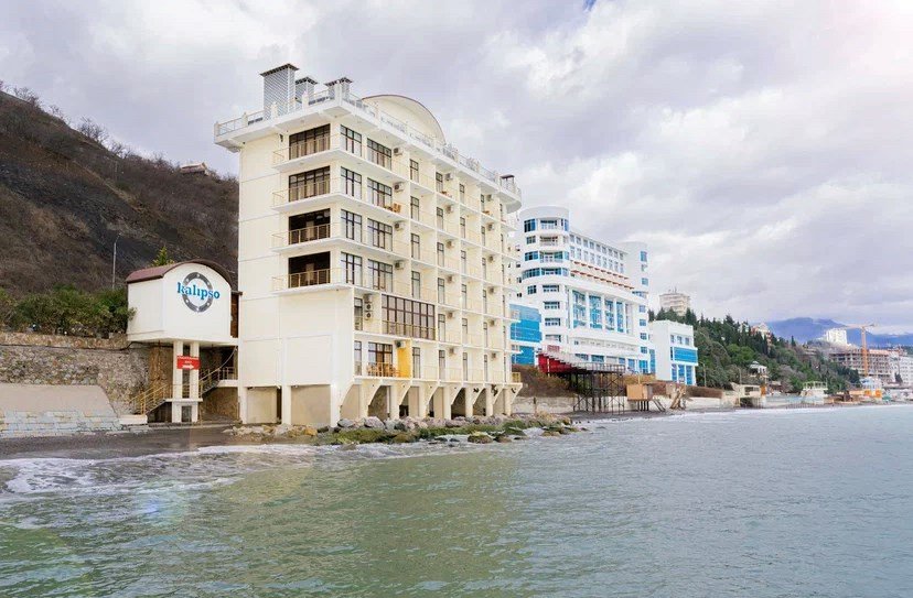 Гостиница Калипсо, Крым, Алушта Алушта Симферополь Рыбачье Гурзуф Малореченское Массандра Отрадное Восход Утес Лучистое Семидворье Урочище Сатера Солнечногорское село Перевальное