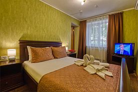 Полулюкс двухкомнатный, База отдыха Пеликан, Алушта