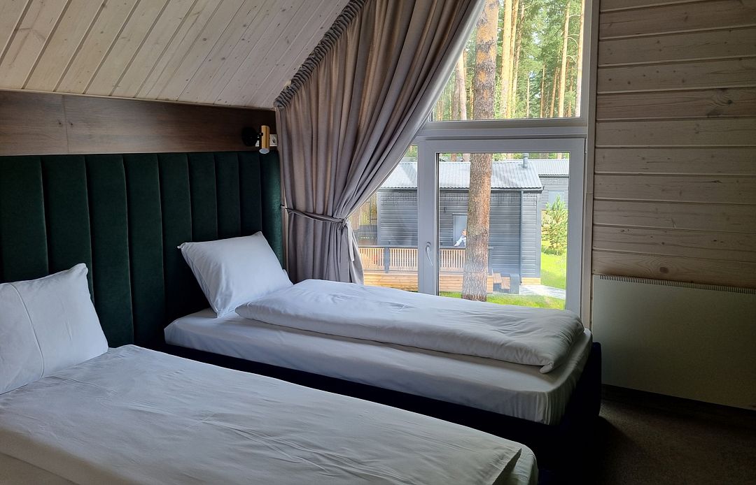 Дом 5-местный 5-комнатный 2-этажный (большой)