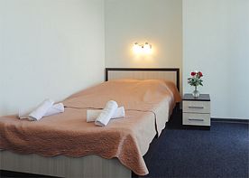 Комфорт с балконом семейный, База отдыха Бригантина, Феодосия