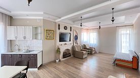 Двухкомнатные апартаменты - третий этаж, Гостевой дом Маалле, Заозерное