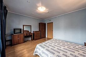 Коттедж четырехместный, База отдыха Черномор, Широкая Балка