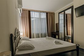 Четырехместный номер - апартаменты, Гостевой дом Одиссея, Туапсе