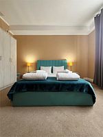 Меблированный номер стандарт с двуспальной кроватью, Гостевой дом Одиссея, Туапсе