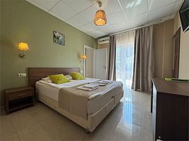 Апартаменты 1 этаж с отдельным входом, Гостевой дом KESEA Family, Геленджик