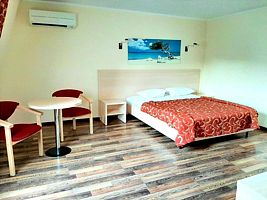 Люкc, База отдыха Синее море, Лермонтово