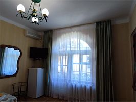 3-х местный с балконом, Гостевой дом Kontinental, Анапа