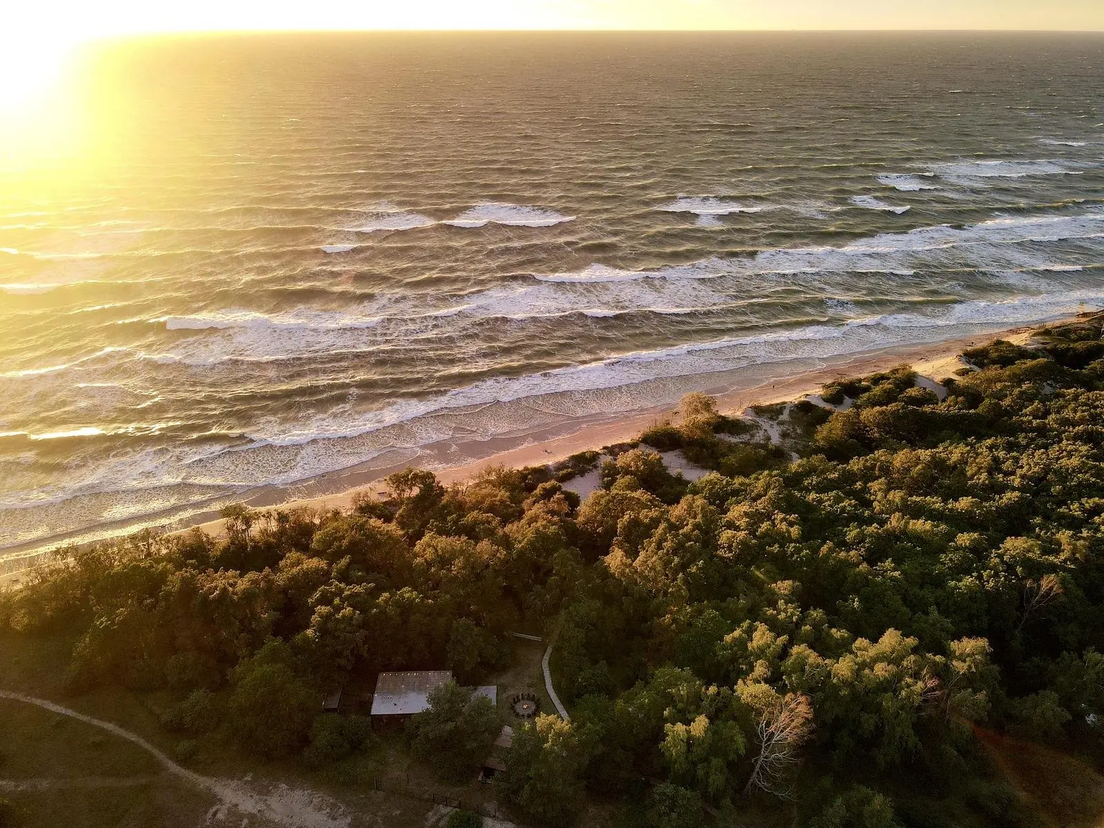 Глэмпинг Polyana Glamping, поселок Лесной, Калининградская область