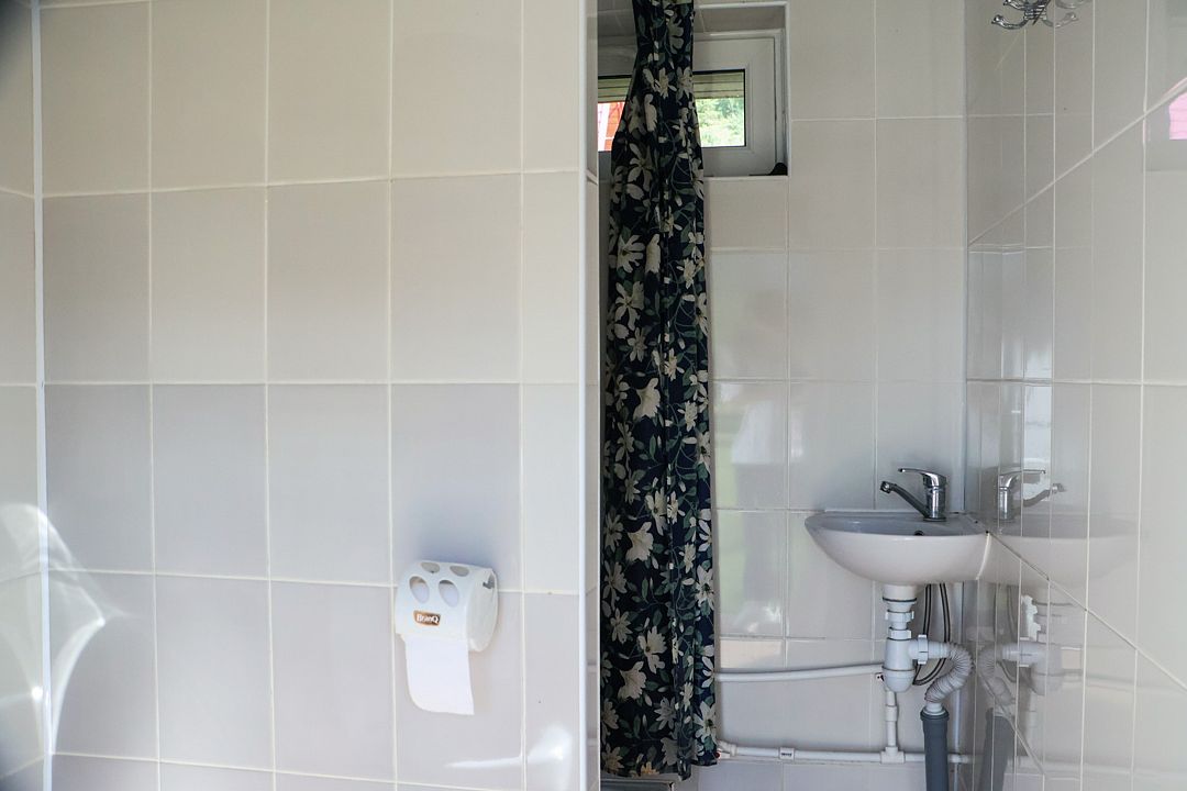 Санблок на территории