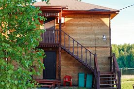 Номер 5-местный в доме №4 первый этаж, База отдыха Микли-Ольгино, Микли