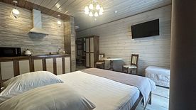 Стандарт, Гостевой дом Лаура, село Соузга