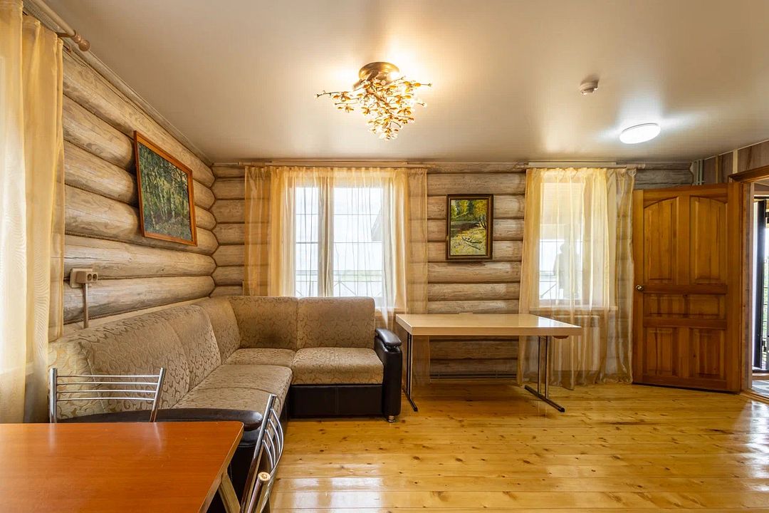 Дом 7-местный 2-комнатный (№1, с террасой)