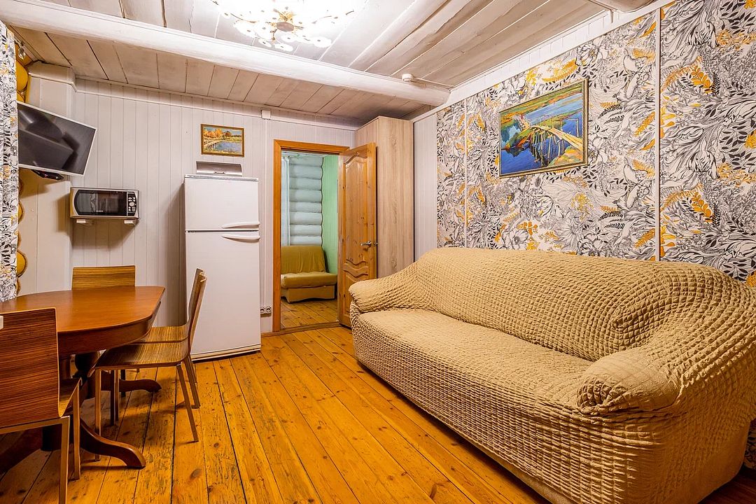 Номер 5-местный 2-комнатный (без вида)