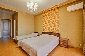 Стандарт 3 местный  с выходом на террасу, Гостевой комплекс Горная Венеция, Лоо