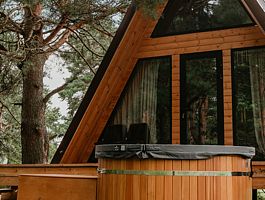 Афрейм с купелью фурако, Глэмпинг Точка Немо, Некрасовский район