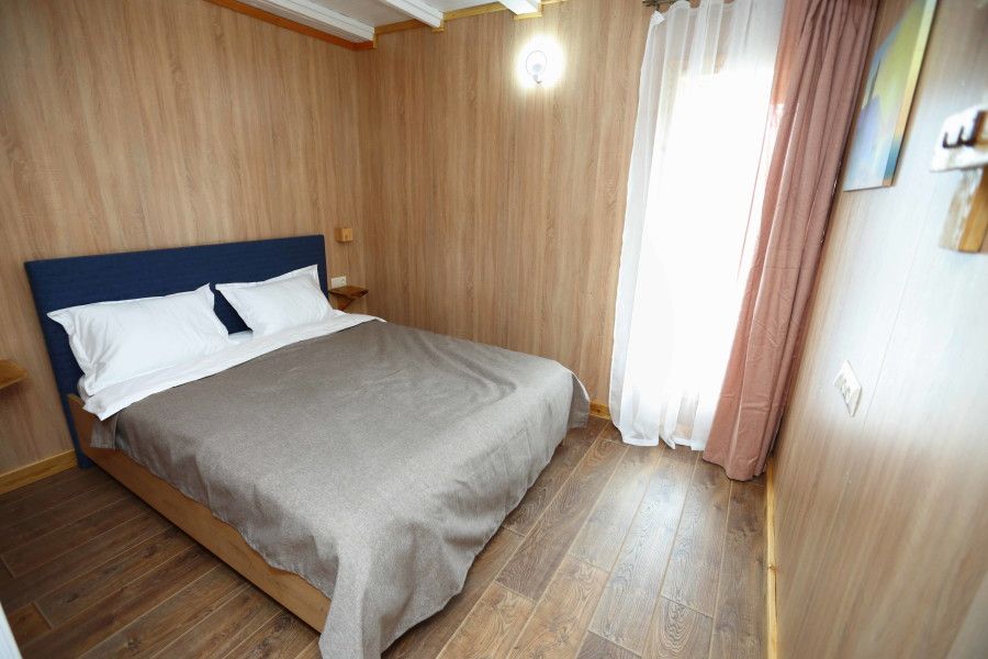 Коттедж 4-местный №4