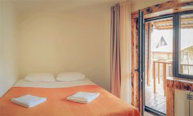 Стандарт с балконом двухместный, Турбаза Ковчег, село Усть-Кокса