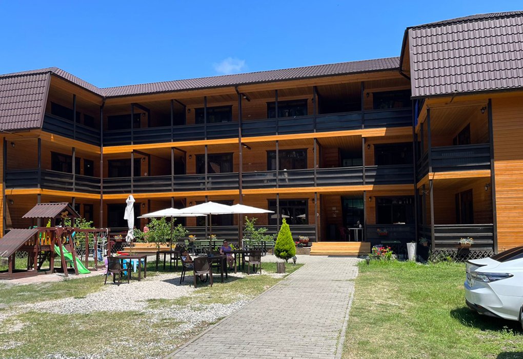 Гостевой дом Duglas , Пицунда, Гагрский район