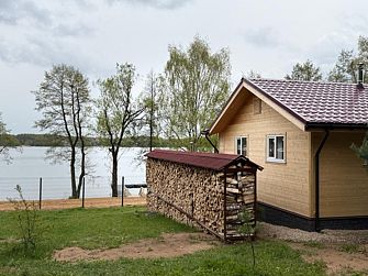 Гостевые дома Отдых на берегу Волги, Конаково