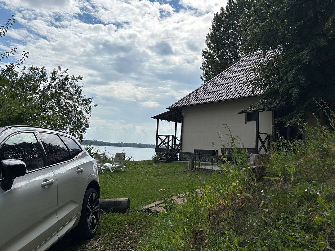 Фото 1 из отзыва о базе отдыха Порт