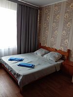 Однокомнатный малый, Дом На Победы 7, Должанская