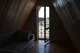 Дом на 6 спальных места с без террасы, вместимостью до 6-ти человек, База отдыха Лазурная, Начало