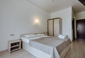 2-мест. станд. с балк., Пансионат Ривьера, Пицунда