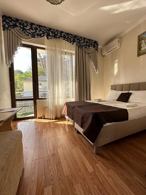 Стандартный 2-местный 1-комнатный (с балконом)