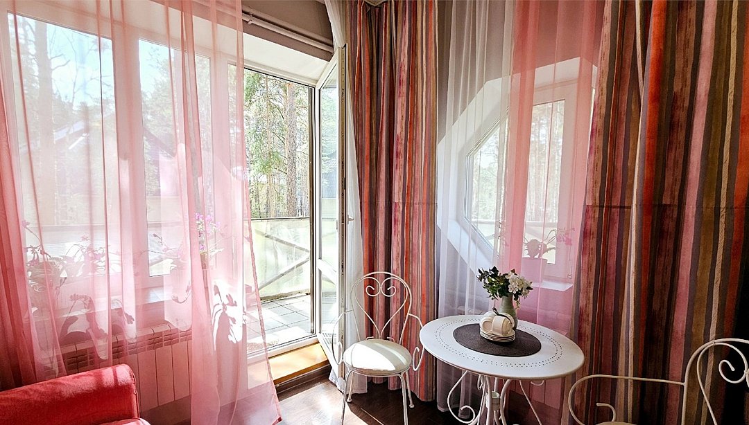 Люкс Мини 4-местный (корпус №4) 2 этаж