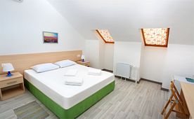 2-х местный номер, второй дом,1, 4.5 этаж, без балкона, Гостевой дом Лаванда, Небуг