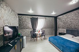 22.Двухместный классический с двухспальной кроватью полулюкс, Гостевой дом Royal Lake, Калининград